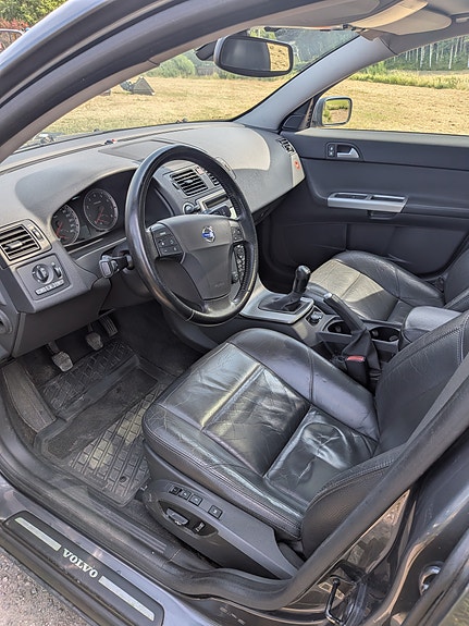 Volvo S40 5 of 5
