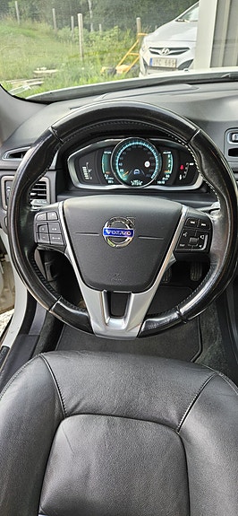 Volvo XC70 4 of 5