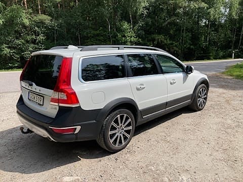 Volvo XC70 3 of 5