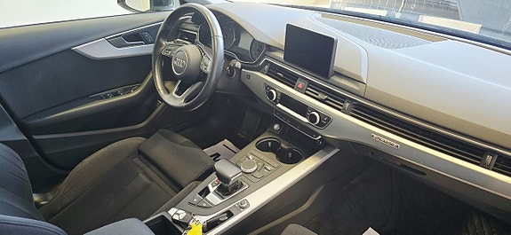 Audi A4 19 of 24
