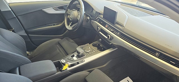 Audi A4 20 of 24