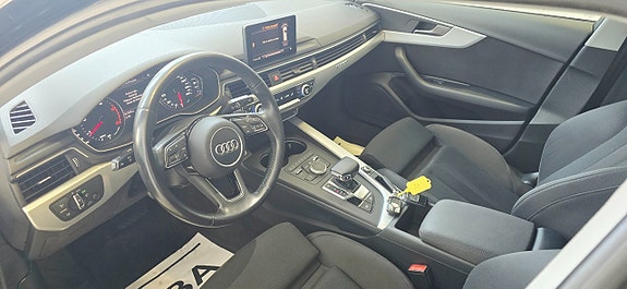 Audi A4 13 of 24