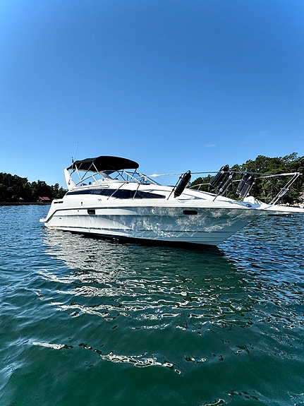 Bayliner 2855 Ciera Sunbridge Mercruiser 496MAG/Bravo 3 3 of 5