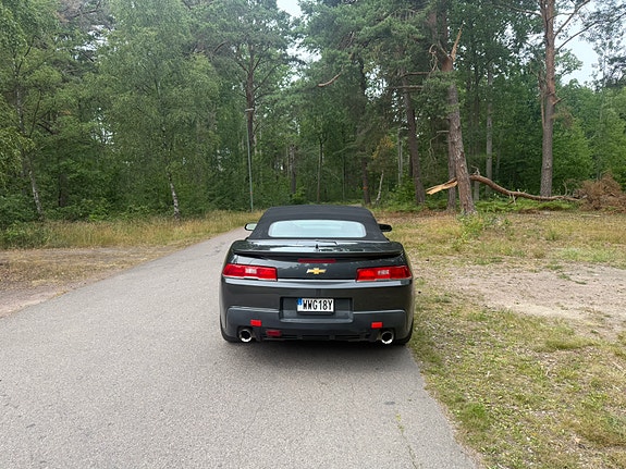 Chevrolet Camaro 4 of 5