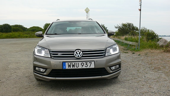 Volkswagen Passat 3 of 5