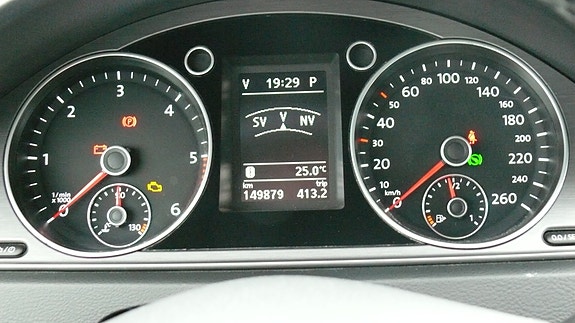 Volkswagen Passat 11 of 18