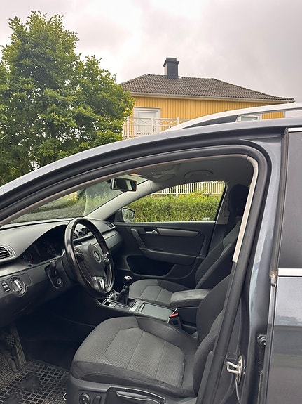 Volkswagen Passat 5 of 5