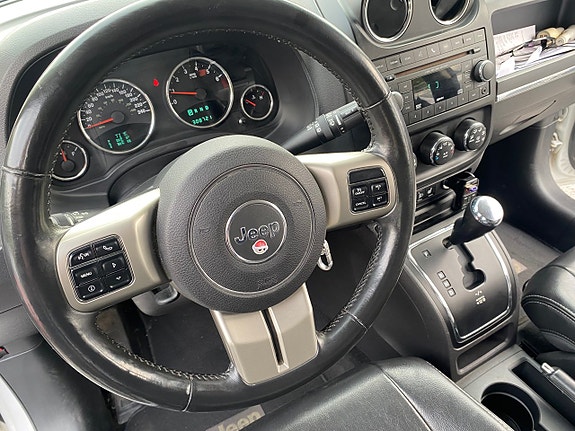 Jeep Compass 6 of 13