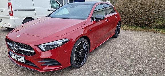Mercedes-Benz A250 e 2 of 5