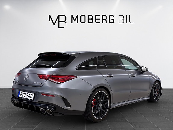 Mercedes-Benz CLA45 4 of 5