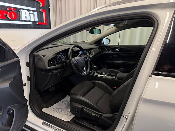 Opel Insignia 11 of 21
