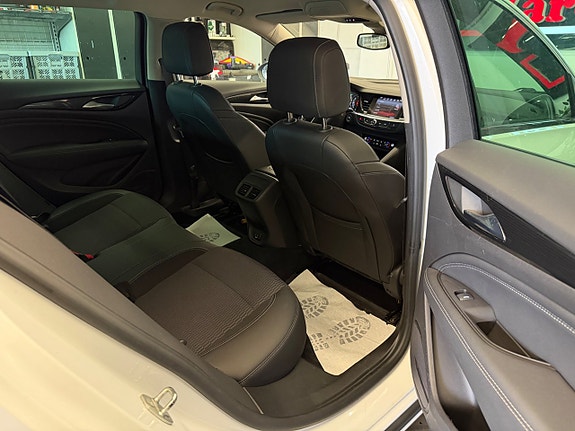 Opel Insignia 20 of 21