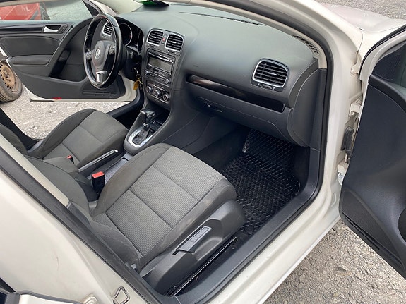 Volkswagen Golf VI 5 of 11