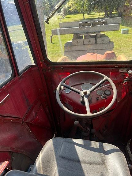 Massey Ferguson 35 D SPE 3 of 5