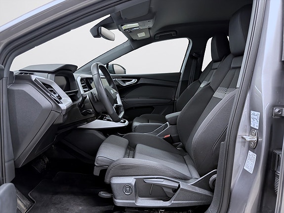 Audi Q4 e-tron 14 of 20