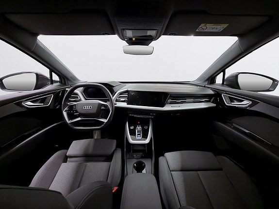 Audi Q4 e-tron 12 of 20