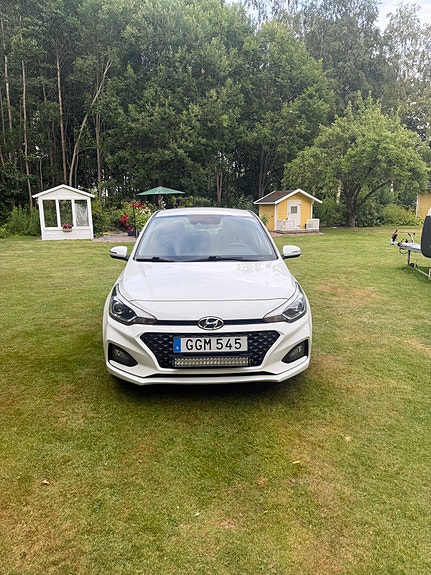 Hyundai i20 3 of 4