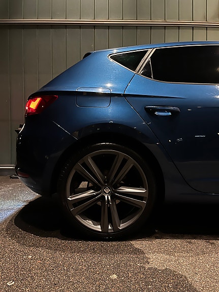Seat Leon 4 of 5
