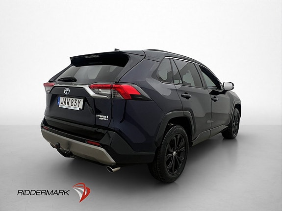 Toyota RAV4 8 of 30