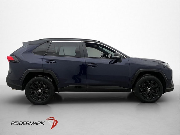 Toyota RAV4 9 of 30