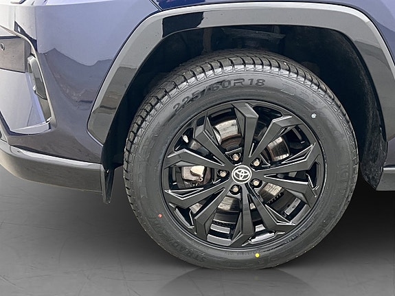 Toyota RAV4 29 of 30