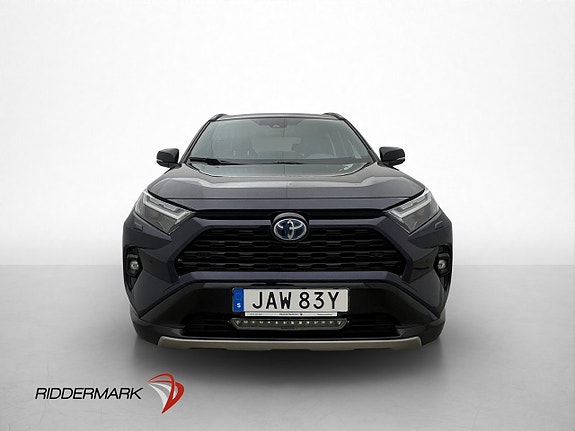 Toyota RAV4 2 of 5