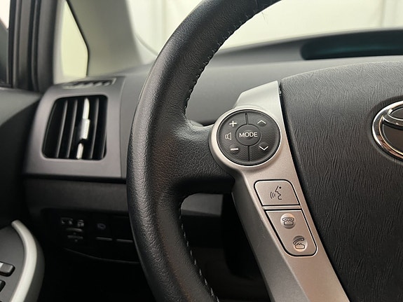 Toyota Prius 20 of 30