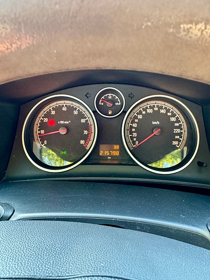 Opel Astra 4 of 5