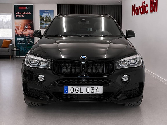BMW X6 2 of 5