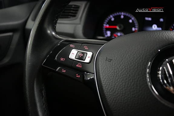 Volkswagen Caddy 17 of 25