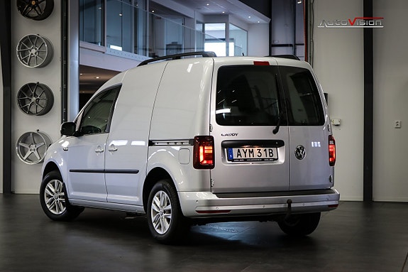 Volkswagen Caddy 2 of 5