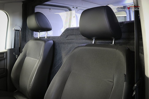 Volkswagen Caddy 21 of 25