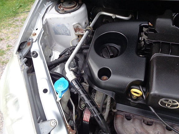 Toyota Yaris 28 of 30