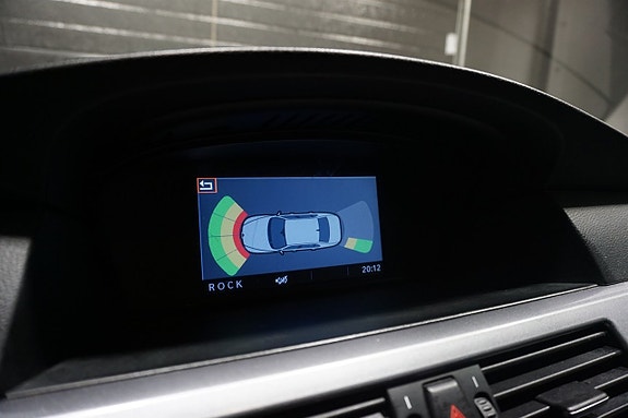 BMW 520 17 of 24