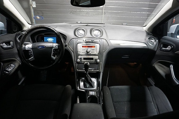 Ford Mondeo 12 of 20