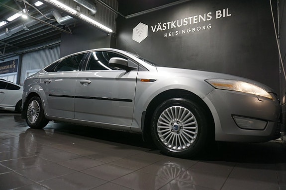 Ford Mondeo 20 of 20