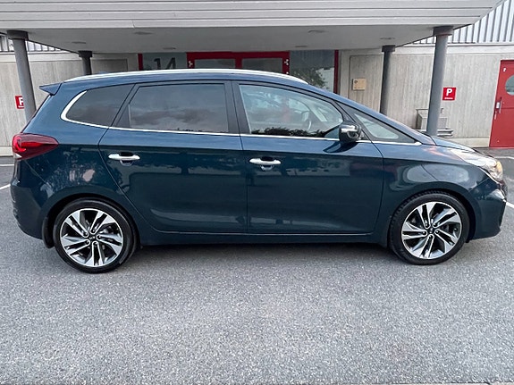 Kia Carens 20 of 21