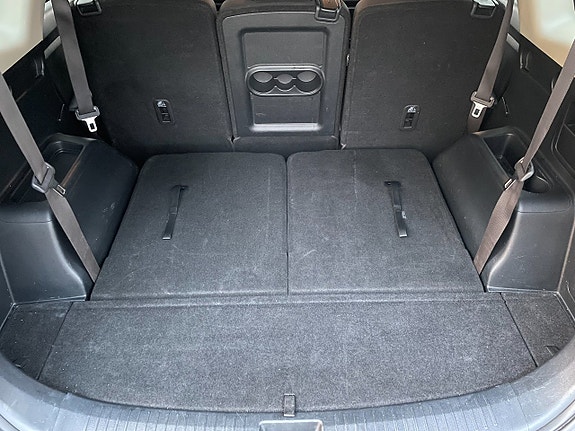 Kia Carens 12 of 21