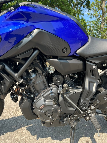 Yamaha MT07 5 of 6