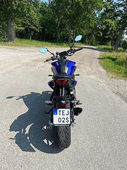 Yamaha MT07 3 of 6