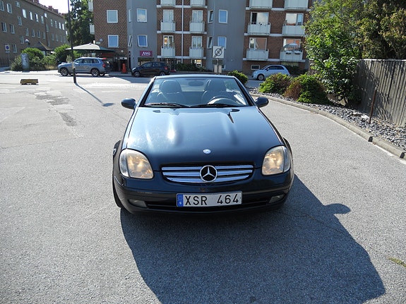 Mercedes-Benz SLK230 5 of 8