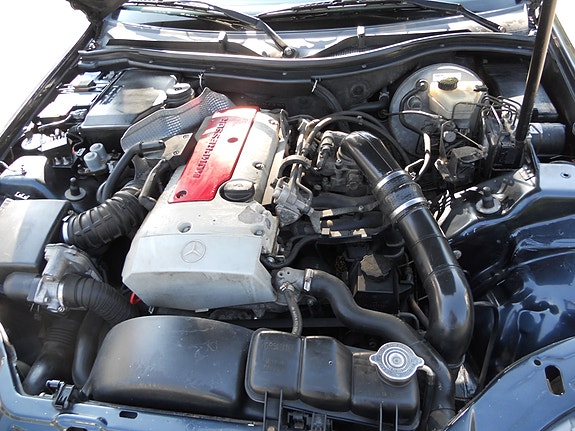 Mercedes-Benz SLK230 8 of 8