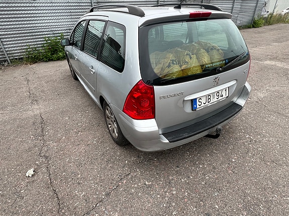 Peugeot 307 4 of 12