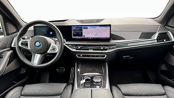 BMW X5 4 of 5