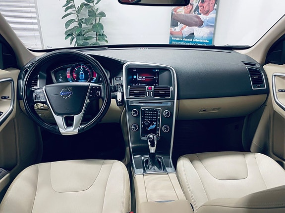 Volvo XC60 5 of 5