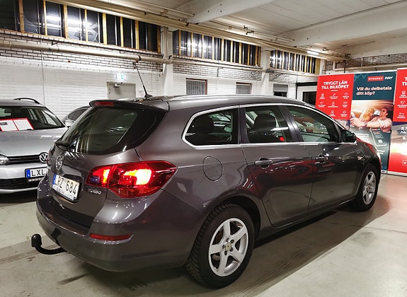 Opel Astra 3 of 5