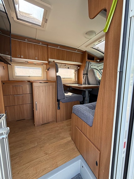 Kabe Travel Master Royal LXL 700 2.3 Multijet 131 hk 9 of 30