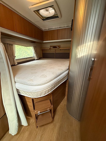 KABE Travel Master Royal LXL 700 2.3 Multijet 131 hk 28 of 30