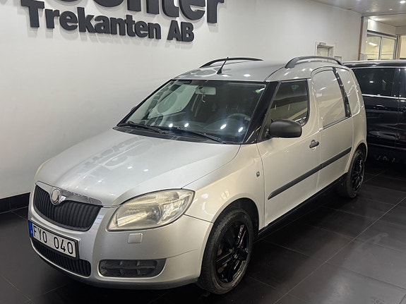 Skoda Roomster 2 of 5