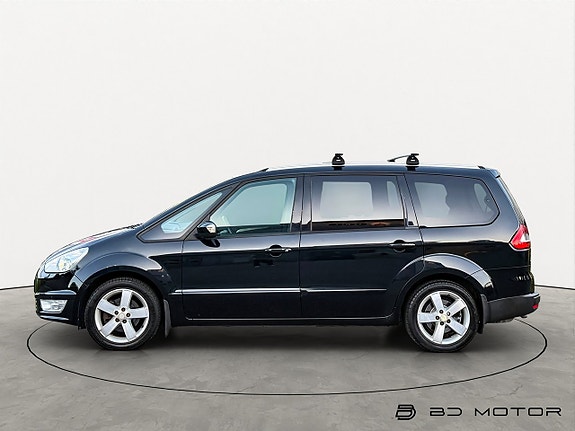 Ford Galaxy 2 of 5
